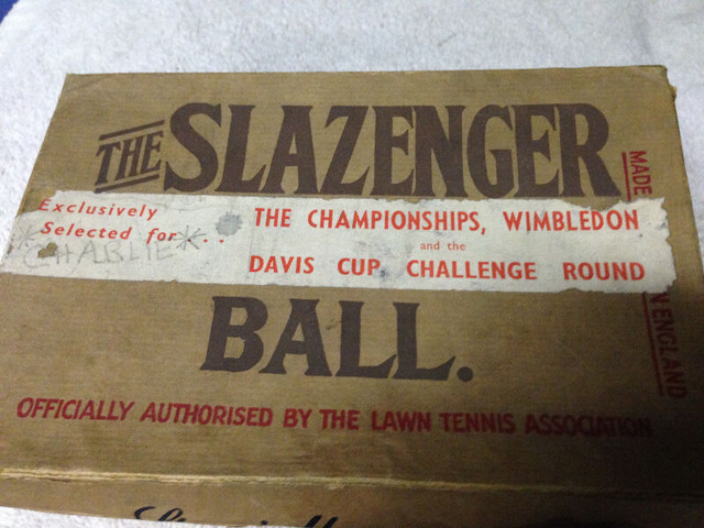 ANTIQUE  SLAZENGER LAWN TENNIS BALL BOX + 2 OTHERS in Arts & Collectibles in Mississauga / Peel Region - Image 4