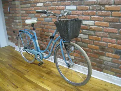 HYBRIDE ROAD BIKE, View more