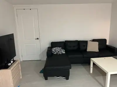 Room ia available on sharing basis