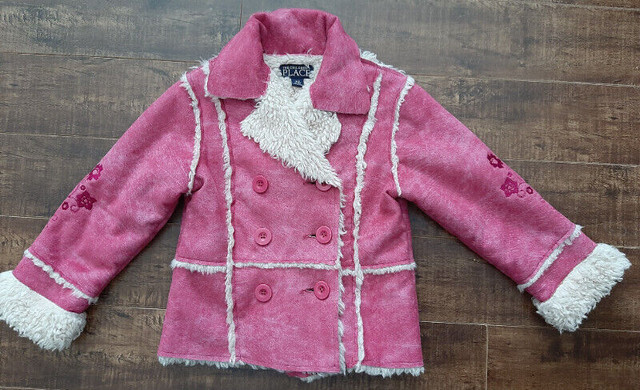 Jackets in size 5-6 in Clothing - 5T in Winnipeg - Image 3