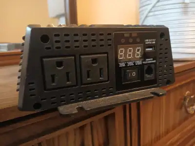 old model. no issues with it. 150$ The MotoMaster Eliminator 1500W Pure Sine Wave Power Inverter con...