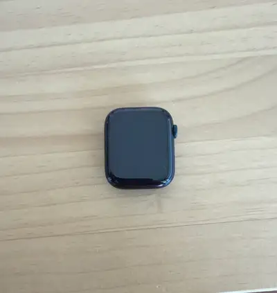 Apple Watch 7 45mm, View more