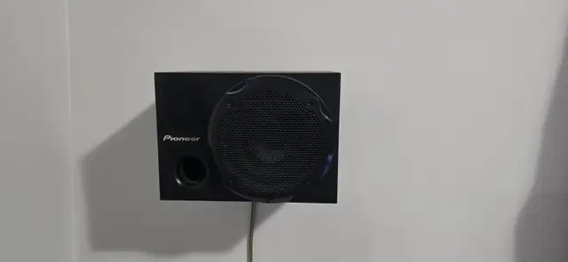 Pioneer Home Theater Stereo System – Full Speaker Setup in Speakers in Mississauga / Peel Region - Image 4