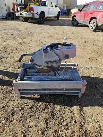 14" Husqvarna wet brick saw , View more