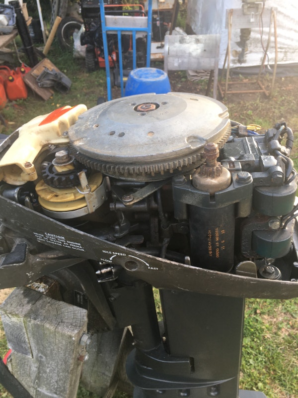 15 HP. JOHNSON ELECTRIC START , LONG SHAFT, TILLER. Powerboats