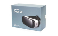 BRAND NEW &SEALED SAMSUNG GEAR VR OCULUS HEADSET SM-R322 GLASSES