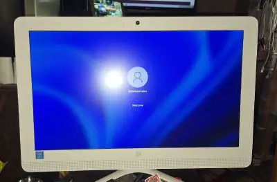 HP All In One 22-B009  Win 10 (or trade), View more