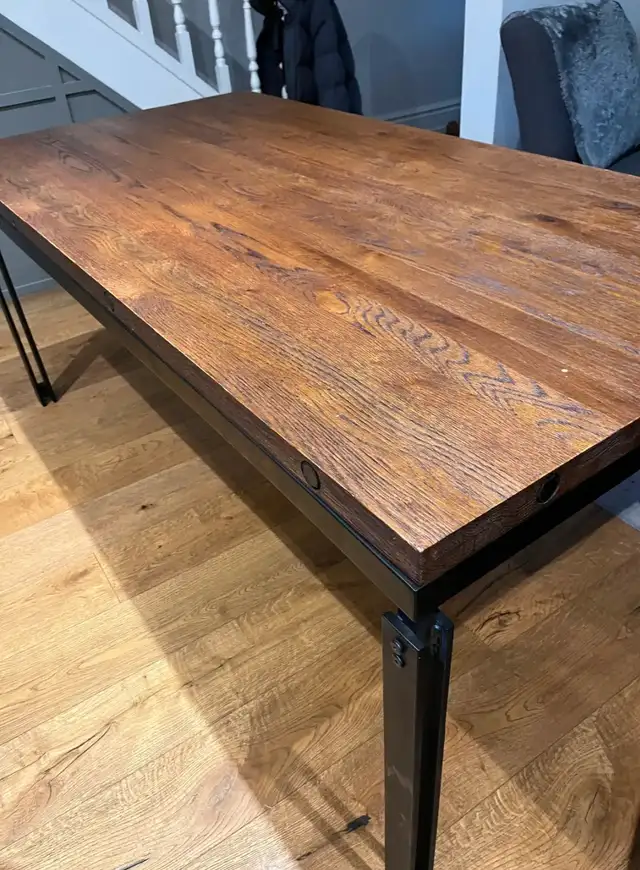 Beautiful Vintage/Industrial Style Wood and Metal Dining Table in Dining Tables & Sets in City of Toronto - Image 2