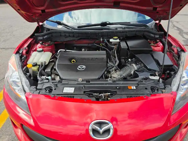 Mazda 3 2012556564756301107205