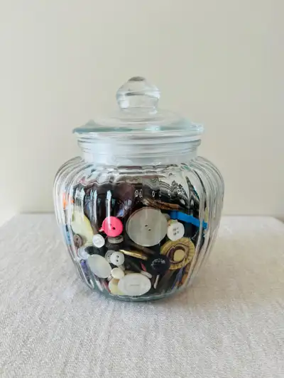 BUTTONS ASSORTED VINTAGE IN A GLASS JAR, View more