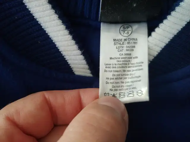 chandail jersey habs canadiens enfant adulte kids jacket nhl lnh in Arts & Collectibles in Laurentides - Image 6