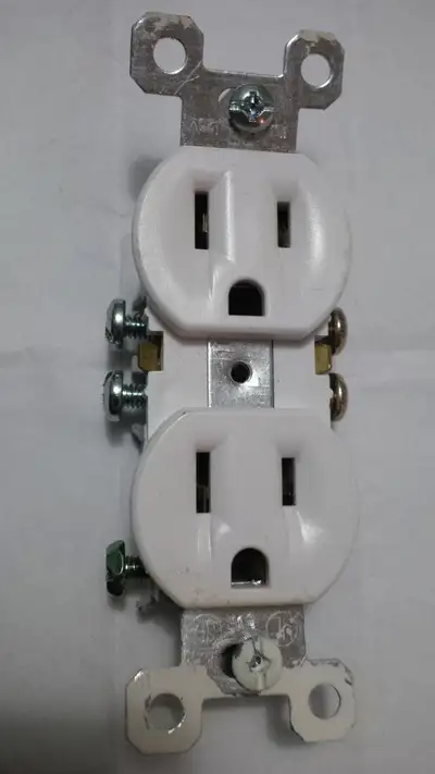 15 AMP OUTLET PLUGS, View more