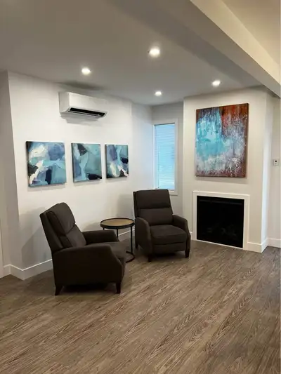 Looking for a peaceful and convenient living environment that's close to UFV and Garrison Crossing....