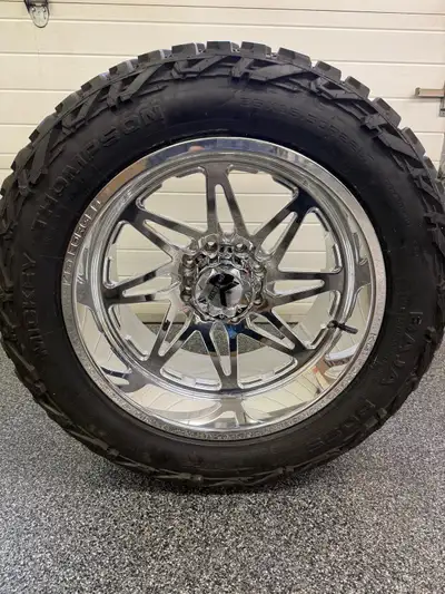 KG1 FORGED KALA rims in excellent shape. Ran in summer only. New Mickey Thompson Baja Boss’s, 35x15....