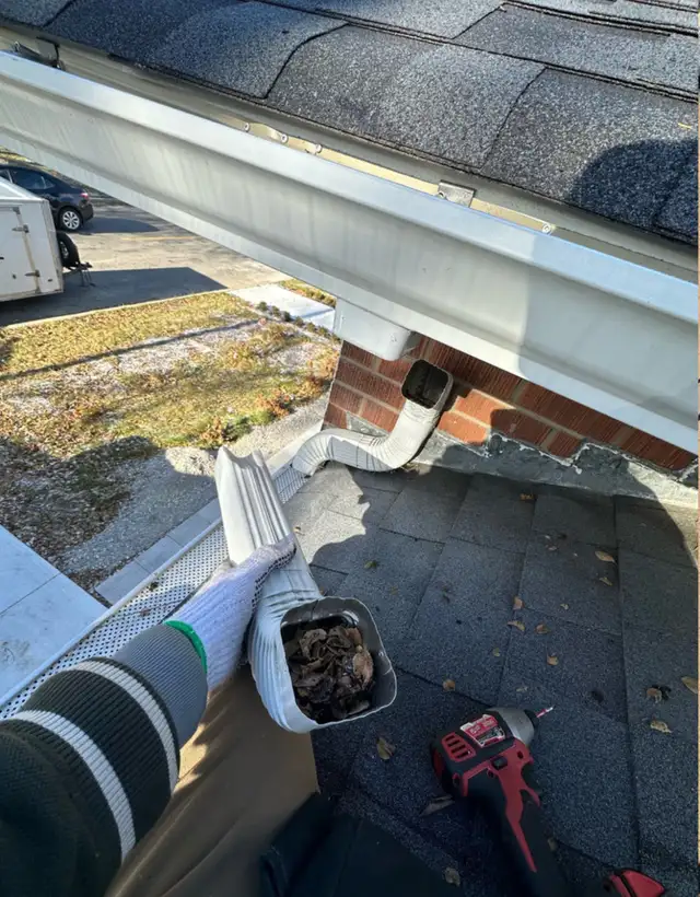 Roof leak65734919757826124