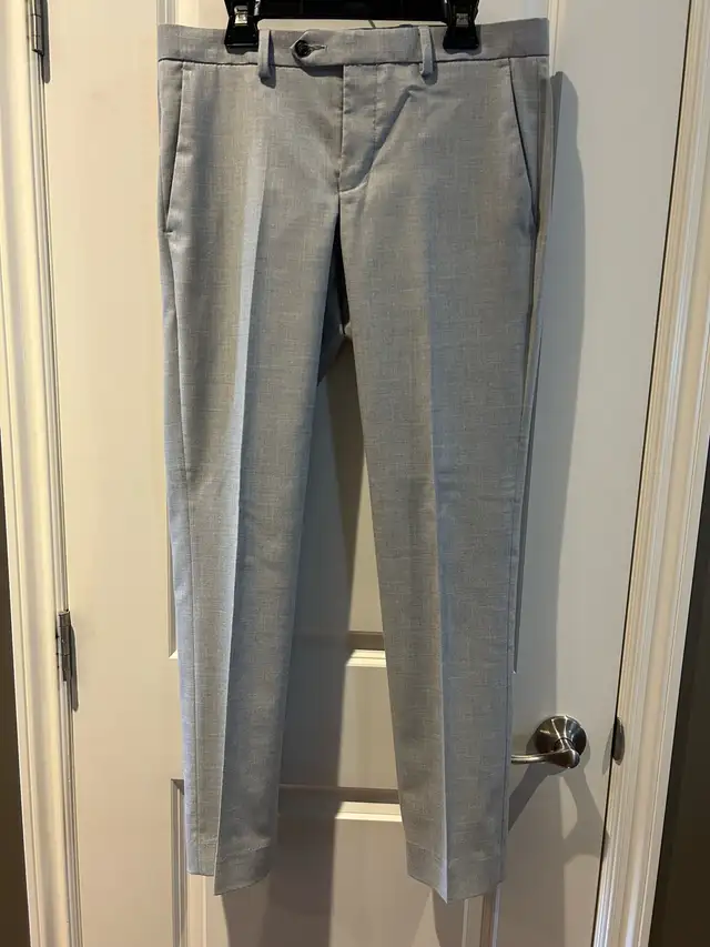 Men’s Grey Suit & Dress Shirt,  Small-Med, Excellent Condition in Men's in Red Deer - Image 3