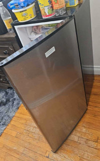 Small refrigerator for sale good condition 