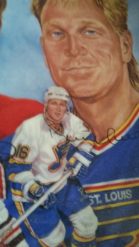 Bobby Hull & Brett Hull Collectors Plates $40 in Arts & Collectibles in London - Image 4