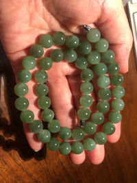 Stunning Green Nephrite Jade Beaded Necklace 