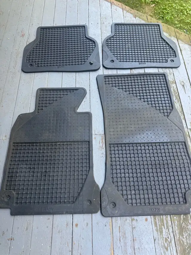 BMW Car Mats in Other Parts & Accessories in Windsor Region - Image 3
