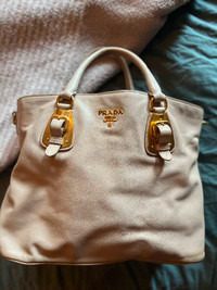 AUTHENTIC PRADA LEATHER TOTE WITH GOLD HARDWARE 