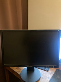 Samsung SyncMaster 245BW 24" Widescreen LCD Computer Display