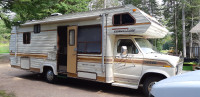 SOLD Ford Travelaire 27 Foot class C Motor Home SOLD
