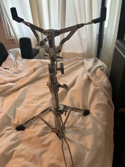SNARE STAND DOUBLE BRACED STURDY, View more