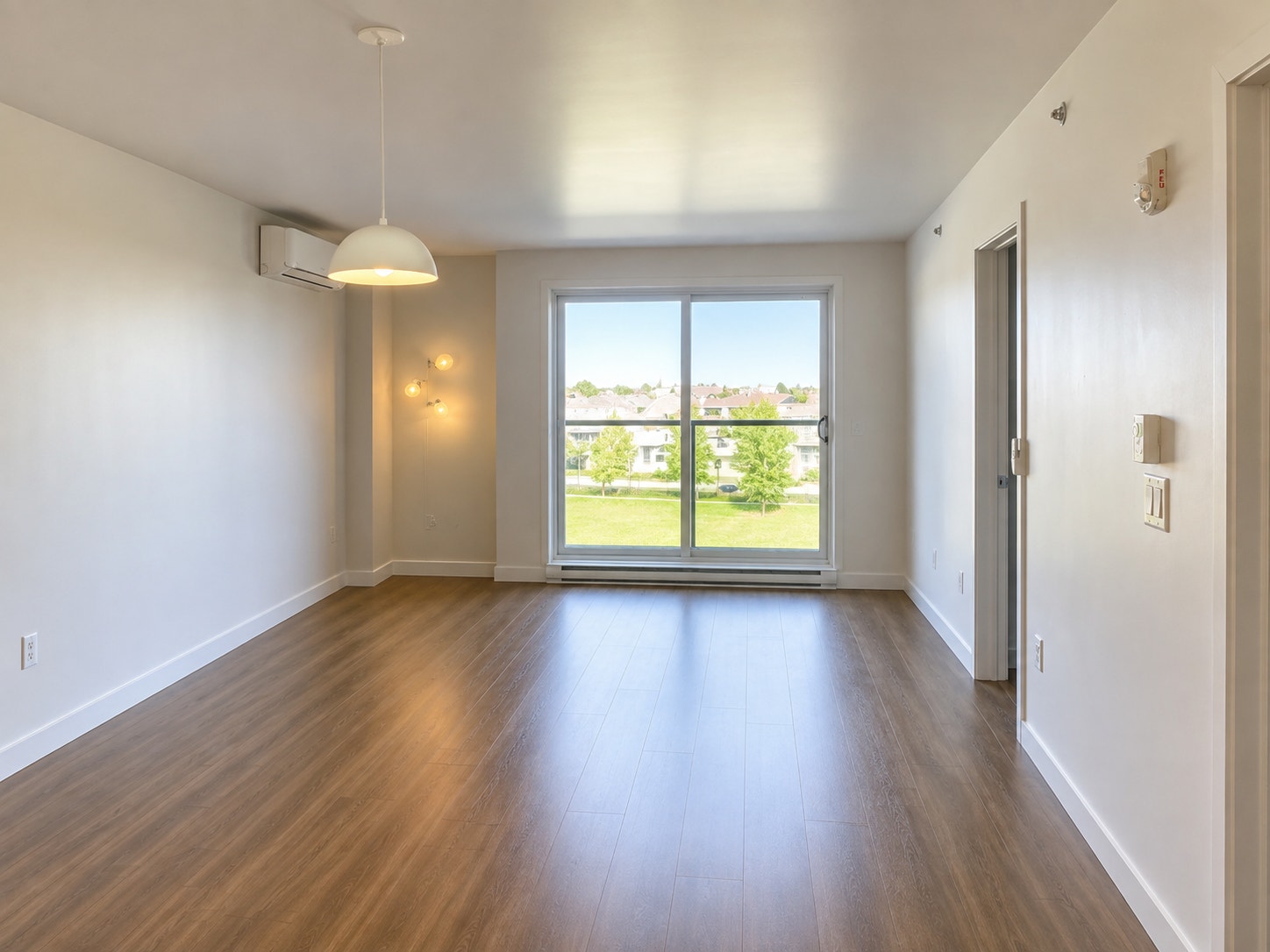 Cessation de bail Boisbriand – Beau 3 ½  moderne, ensoleillé — photo 1