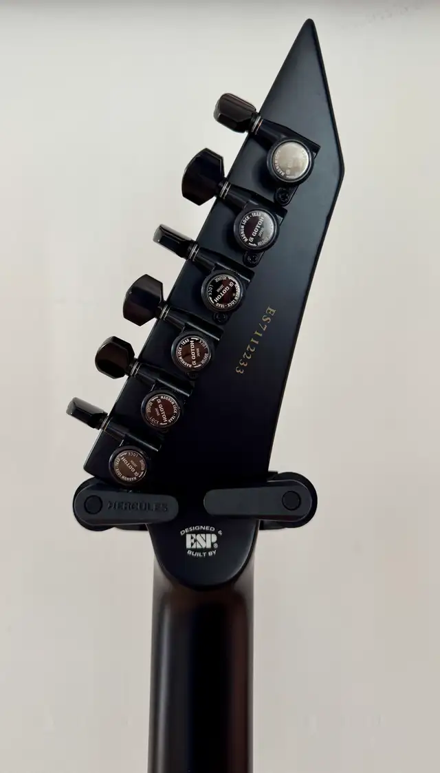 ESP E-II Arrow Black482653831483904003