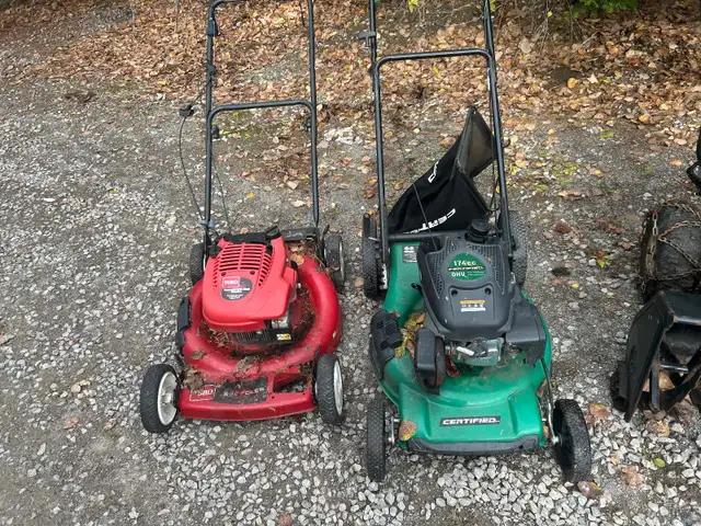 Snowblowers, generator, lawn mowers for parts or repair in Lawnmowers & Leaf Blowers in Ottawa - Image 5