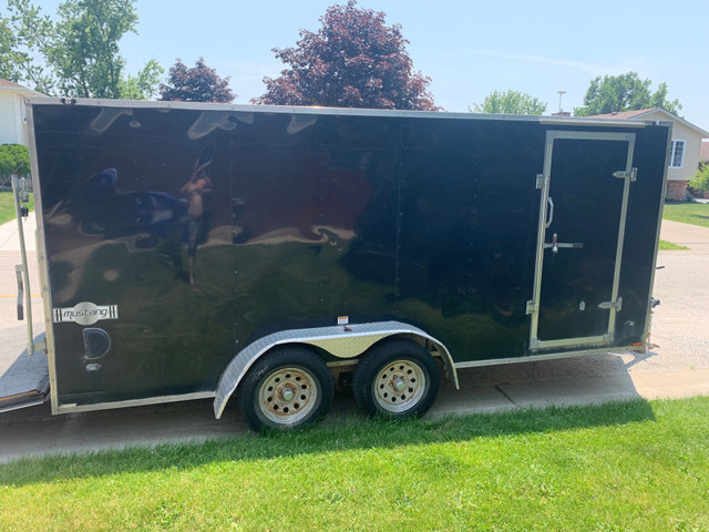 2018 stealth enclosed trailer 7x18 brand new brakes!! in Cargo & Utility Trailers in Leamington - Image 2