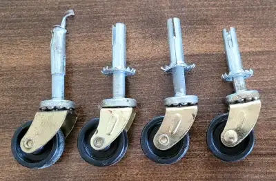 Roulettes pour meubles antiques, View more