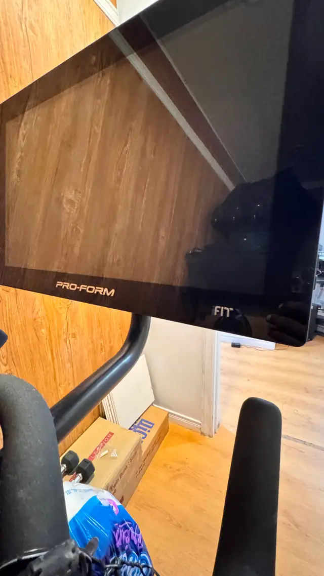 ProForm Carbon Pro 10 Studio Bike | Exercise Equipment | Gatineau ...
