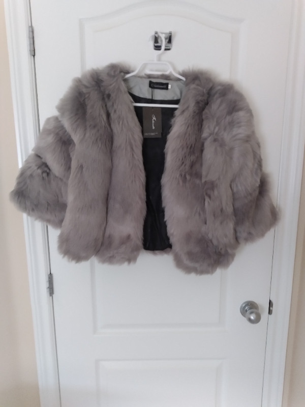 LADIES FAUX FUR JACKET in Women's - Tops & Outerwear in City of Halifax