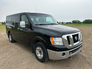 2014 Nissan NV3500 HD SL