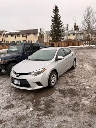 2014 Toyota Corolla Absolutely nothing wrong with the car Great on fuel New winter tires Only reason...