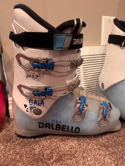 ski boot 25-25.5, View more