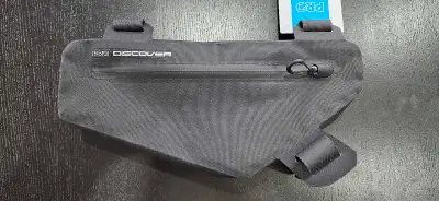 Brand new never used Shimano PRO Discover Team Frame Bag Small. Front triangle mount. 2.7 Litre capa...