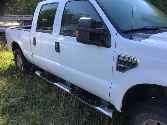 2008 Ford F250 257k minimal rust mechanic special in Cars & Trucks in Winnipeg - Image 2
