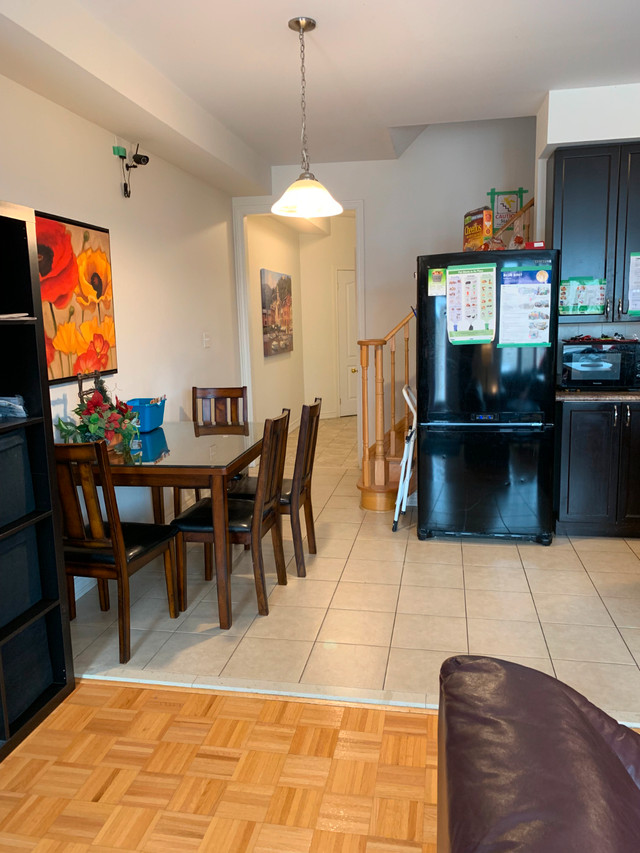 Eelgant Room Next York University Near Finch W Subway Station in Room Rentals & Roommates in City of Toronto - Image 2