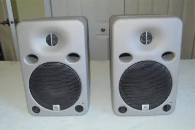 JBL Professional LSR25P Pair Near field Monitors Exc Sound detai, View more