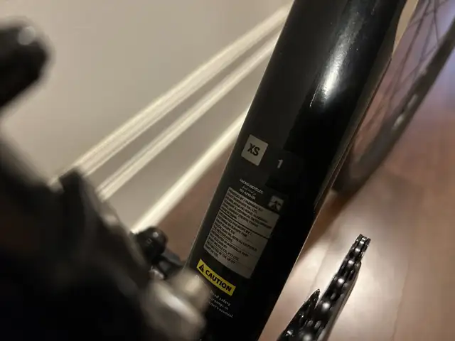 Giant Contend AR 1 (2024) - XS + GP5000 tires in Road in Markham / York Region - Image 3