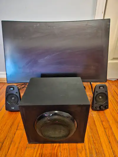 Gaming monitor and speakers/ sub woofer, View more