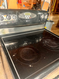 Maytag 5 burner 30in ceramic top convection oven