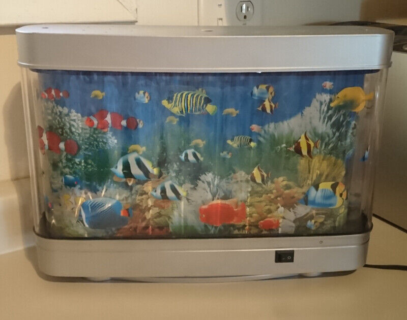 Aquarium deals motion lamp