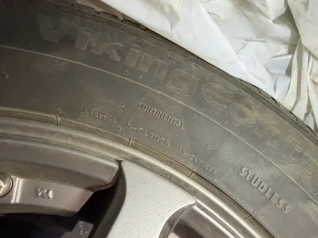 Continental VikingContact 7 Winter Tires245/65R17 on FAST Alloy in Tires & Rims in City of Toronto - Image 5