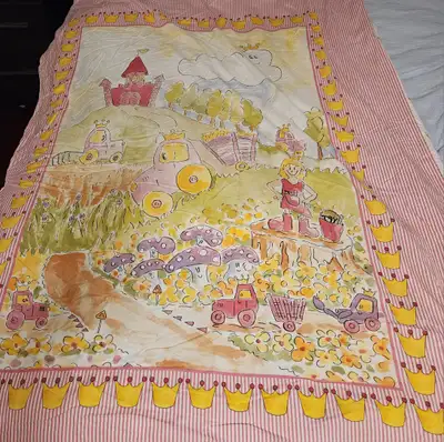 Princess - Twin bedding set(duvet cover + pillow case only)- EUC, View more