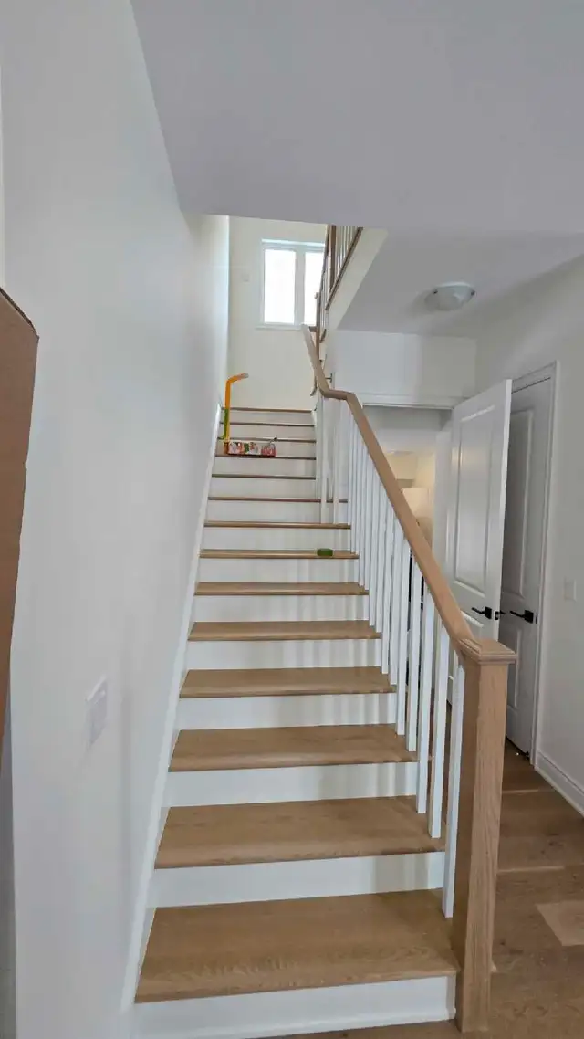 Bedroom from $85,Professional Painting Service in Barrie area63838167246465123