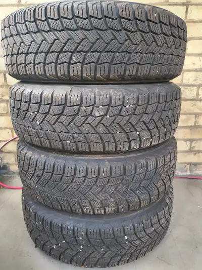 4 tires on new steel rims Excellent condition, lightly used for 2 seasons. 175/65 R 15
